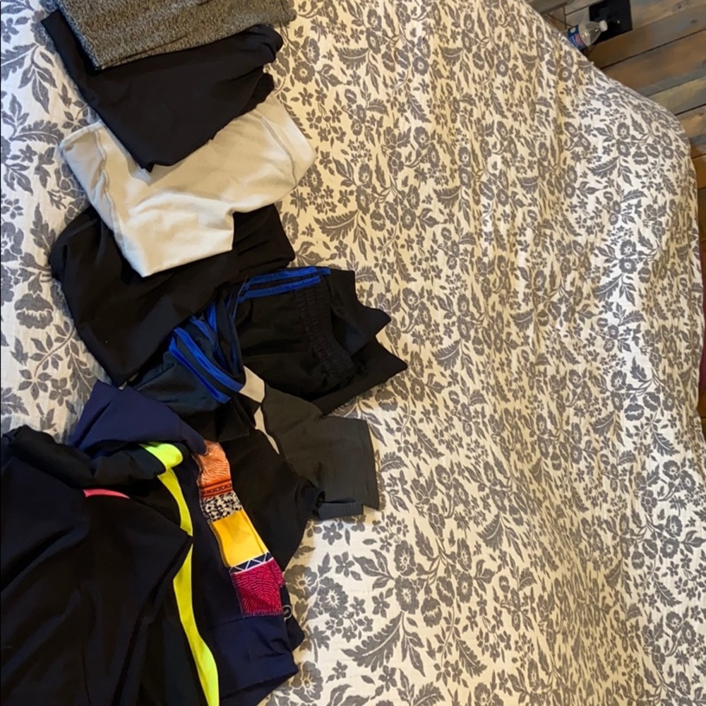 Workout Leggings/Lot 9 pairs